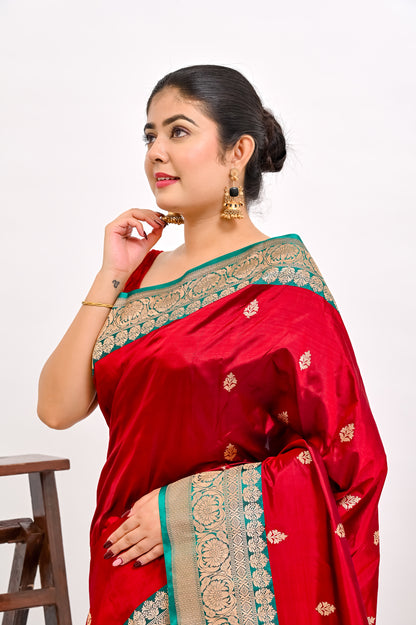 Laal Luxe