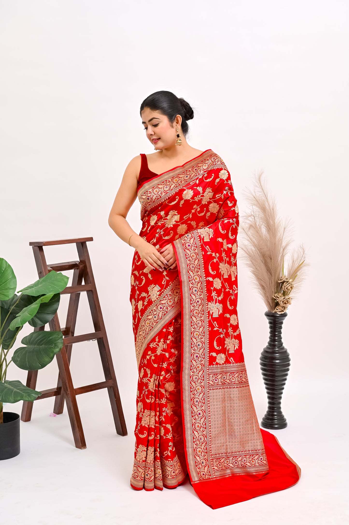 Shahi Laal